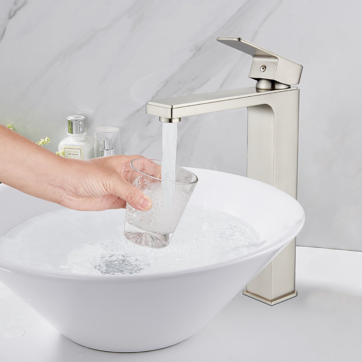
                  
                    Bathroom Vessel Bowl Sink Faucet Tall Body Single Handle Lavatory Vanity Mixer Bar Tap with Pop Up Drain Tall Spout Single Hole Deck Mount Brass
                  
                